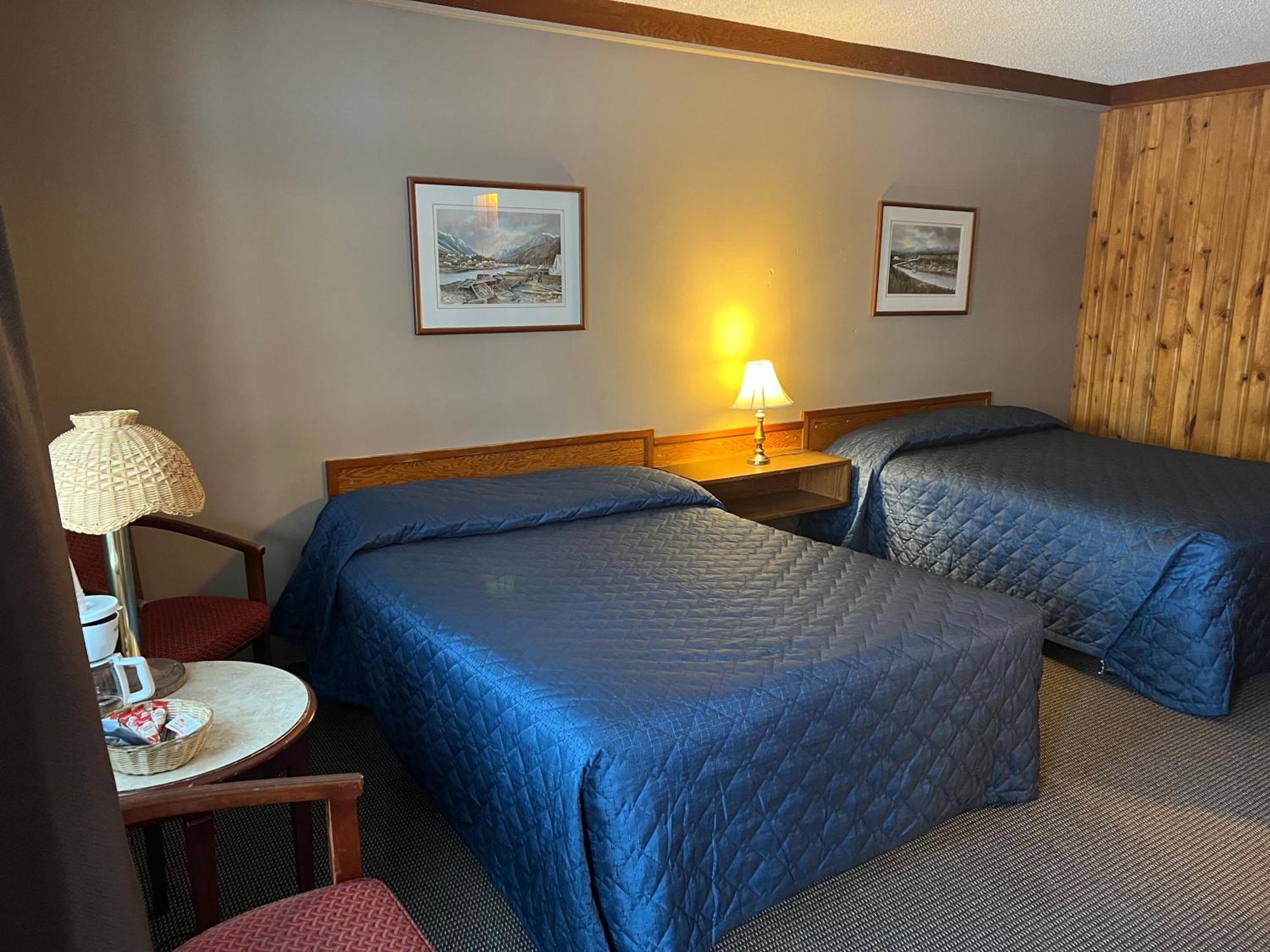 Glacier View Inn Haines Junction Εξωτερικό φωτογραφία